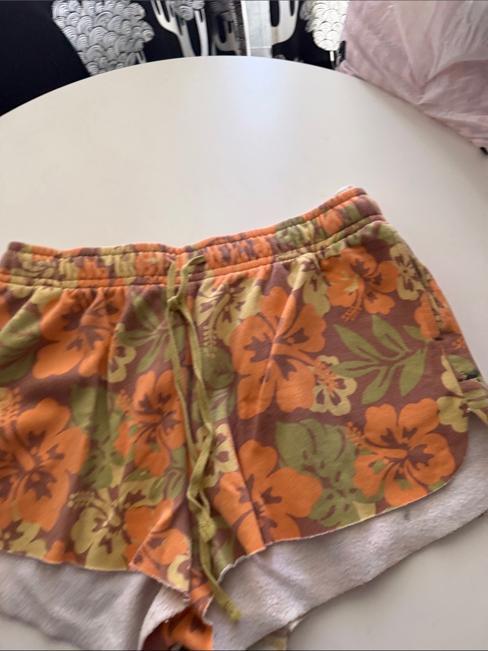 LC Lauren Conrad Tropical Print Lounge Shorts - Peach & Cream - Picture 5 of 8